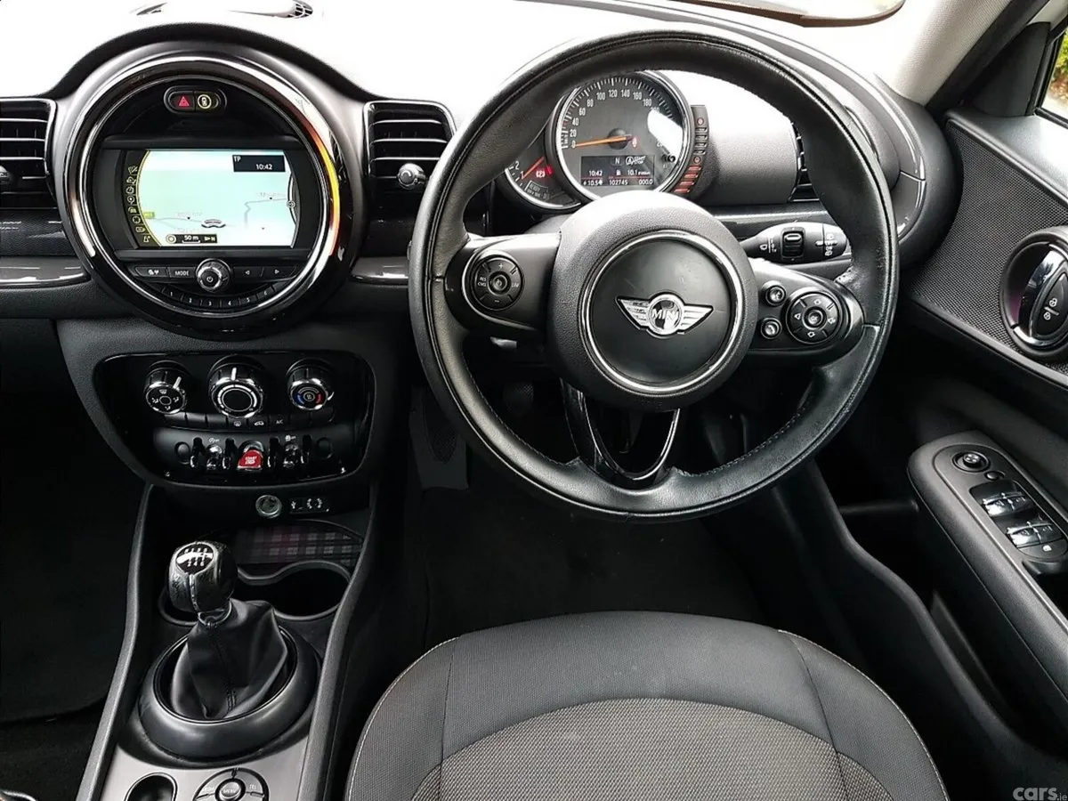 Mini Clubman Hatchback, Petrol, 2016, White