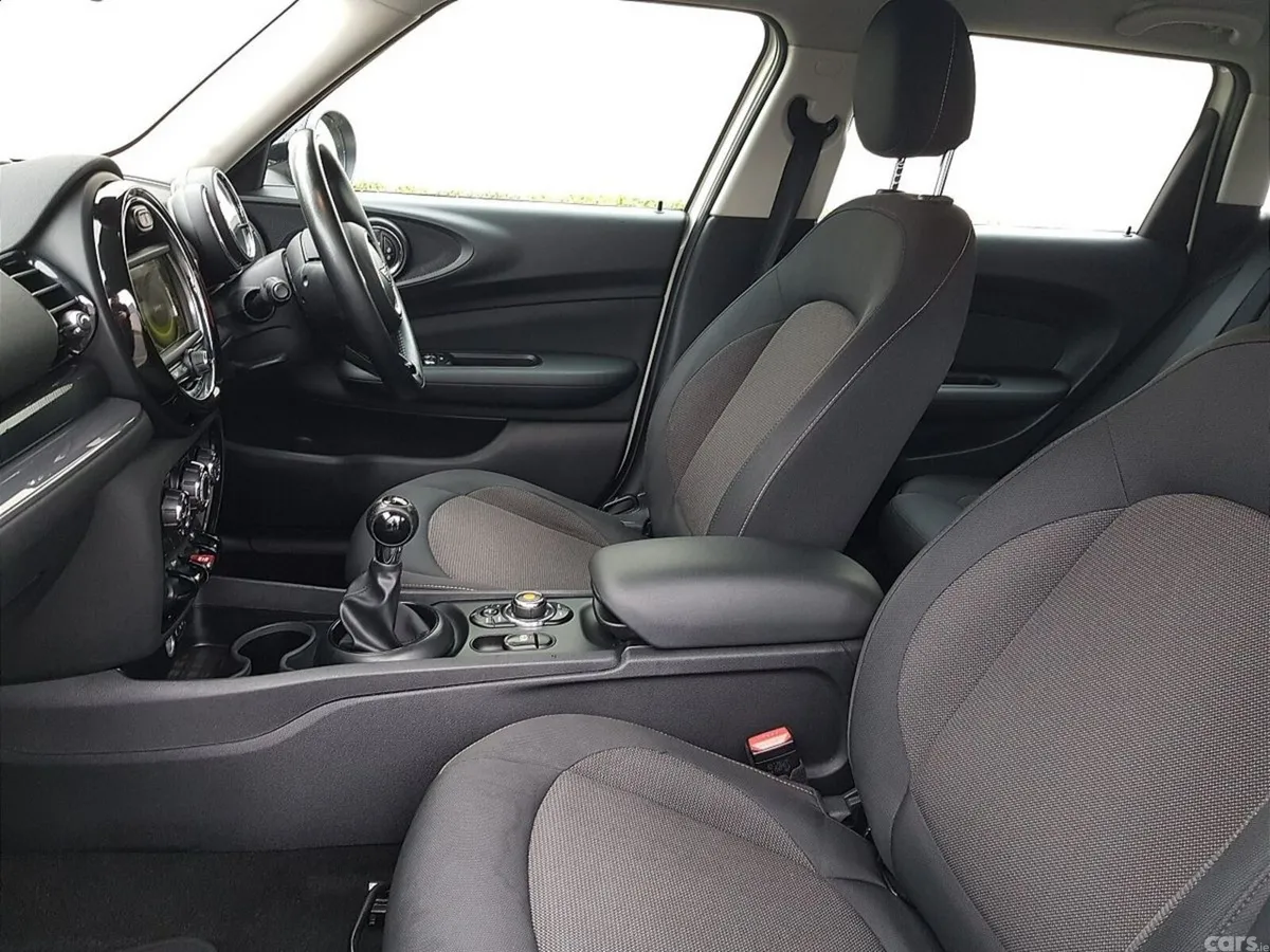 Mini Clubman Hatchback, Petrol, 2016, White