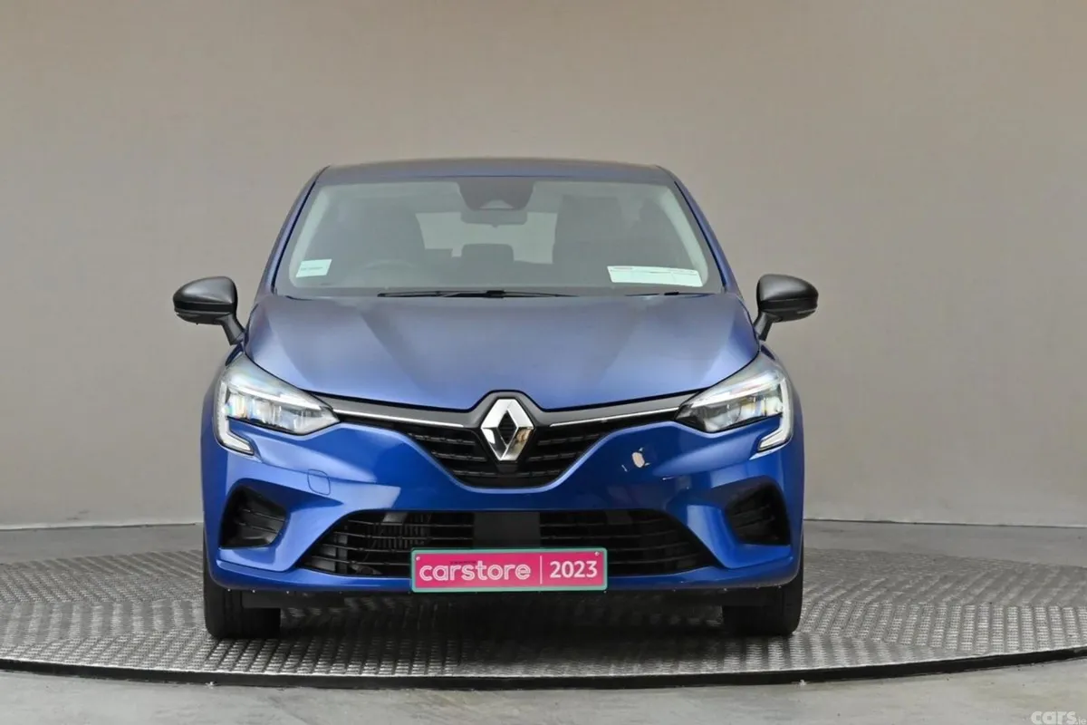 Renault Clio Hatchback, Petrol, 2023, Blue