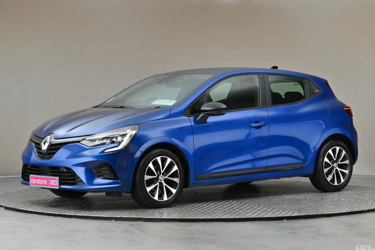 Renault Clio Hatchback, Petrol, 2023, Blue