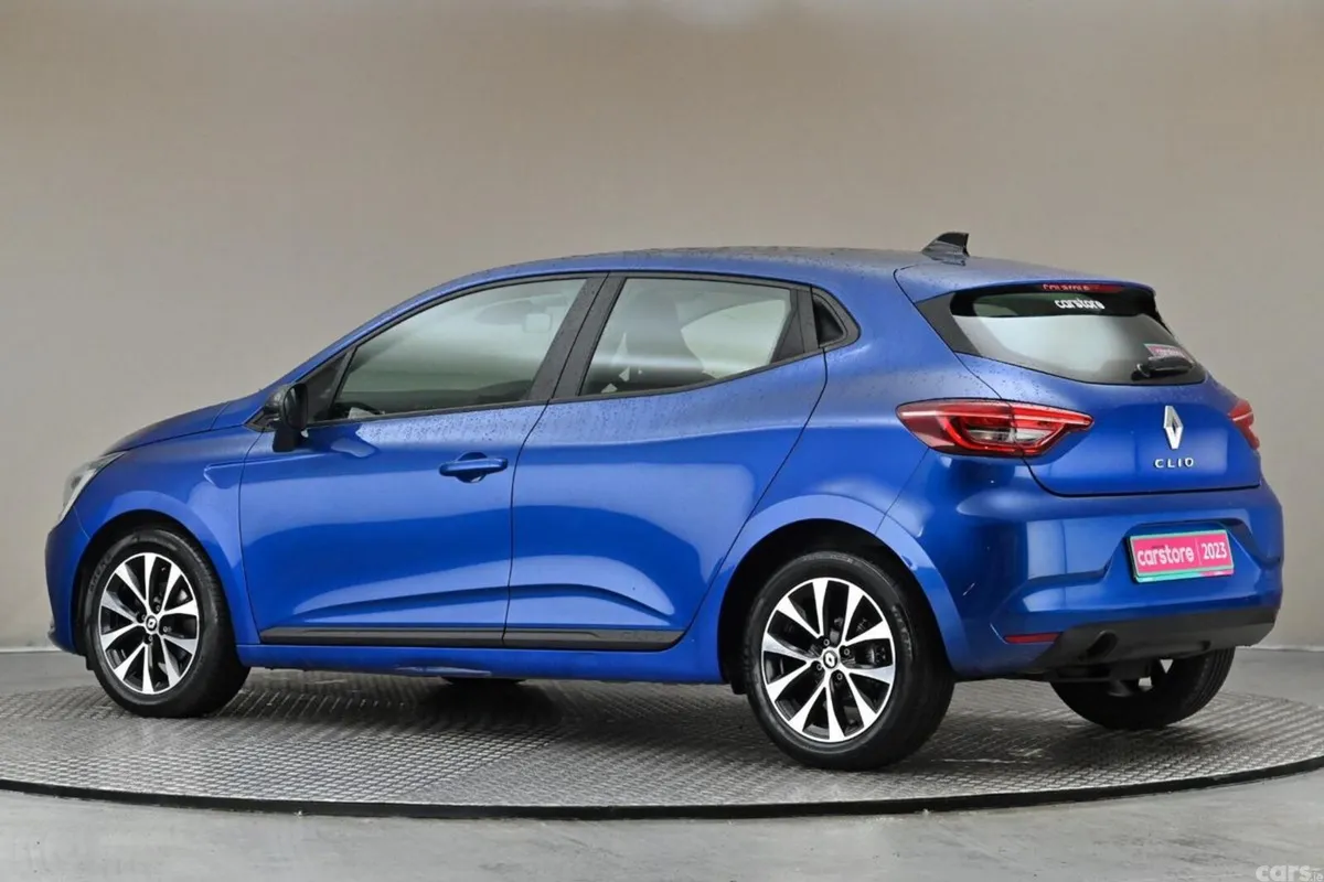 Renault Clio Hatchback, Petrol, 2023, Blue