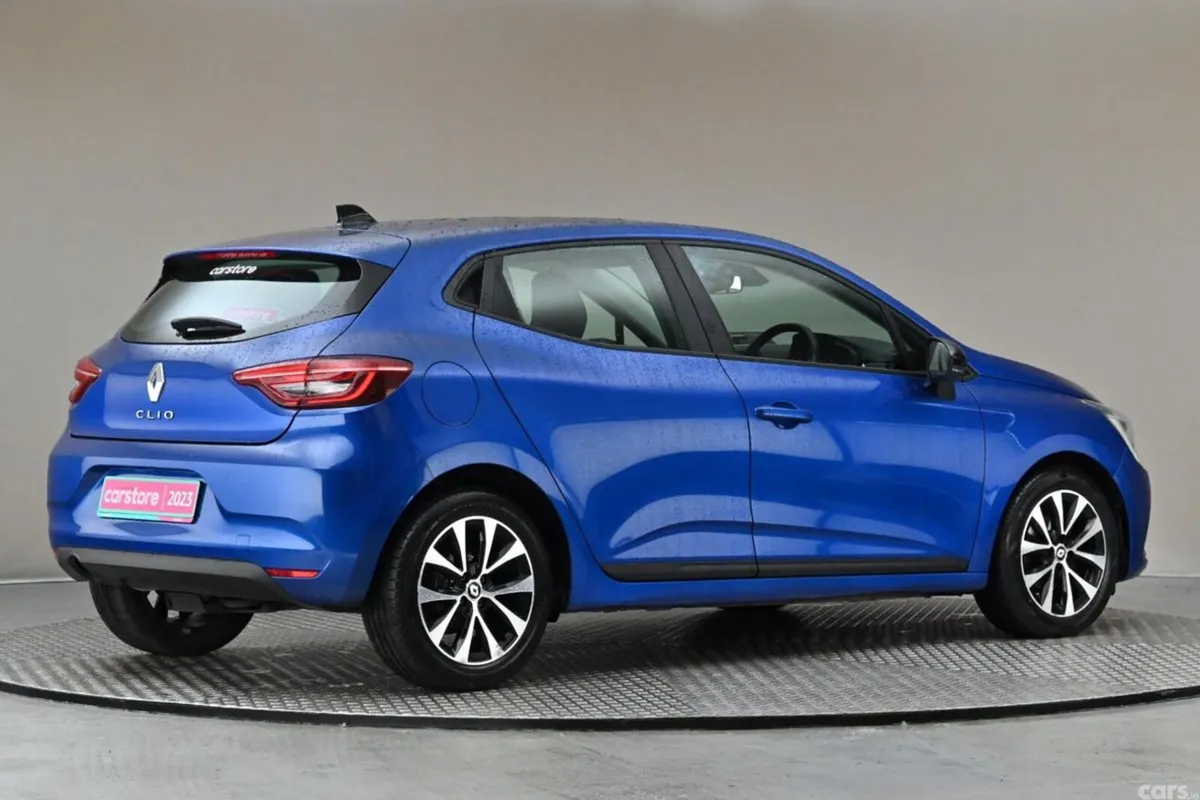 Renault Clio Hatchback, Petrol, 2023, Blue