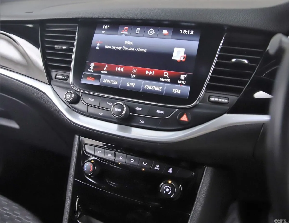 Opel Astra Hatchback, Diesel, 2017, Black