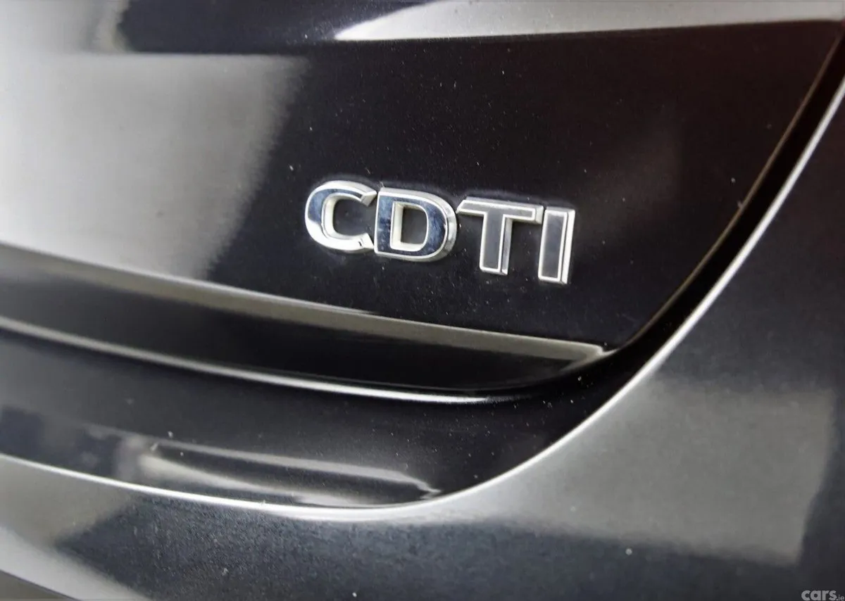 Opel Astra Hatchback, Diesel, 2017, Black