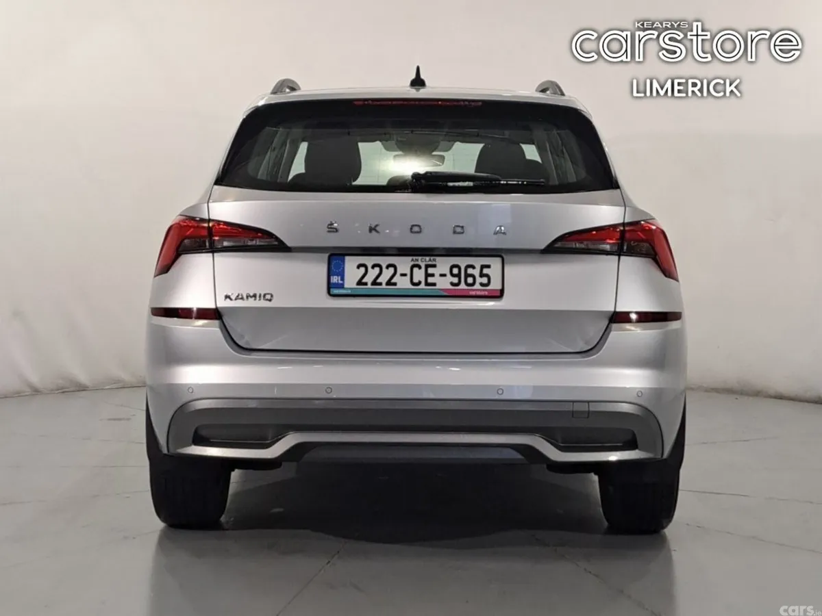 Skoda Kamiq Hatchback, Petrol, 2022, Grey
