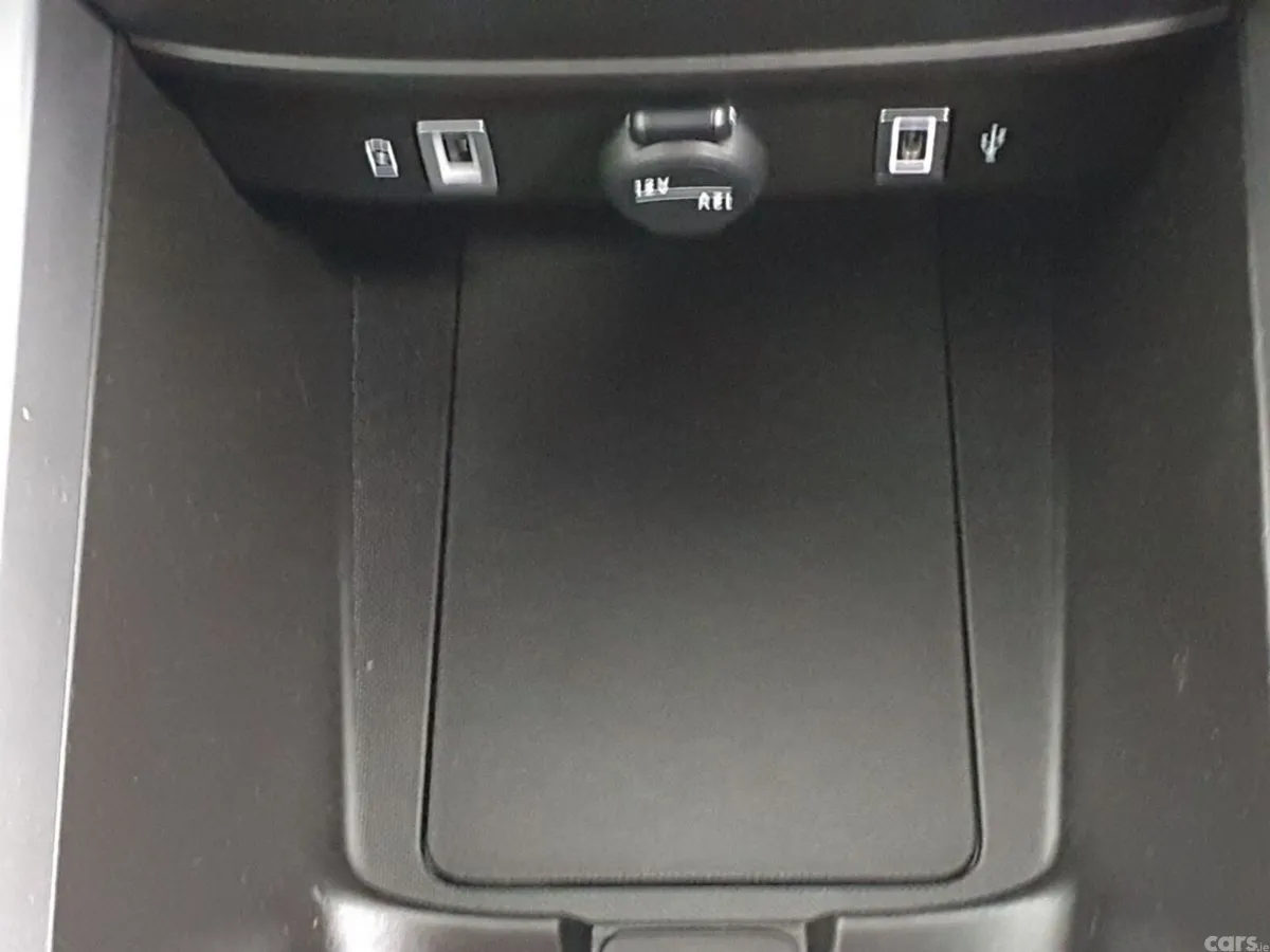 Jeep Avenger SUV, Electric, 2025, Grey