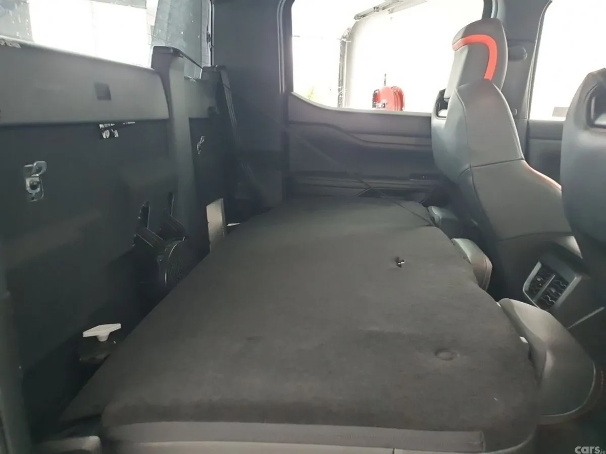 Ford Ranger MPV, Diesel, 2025, Black