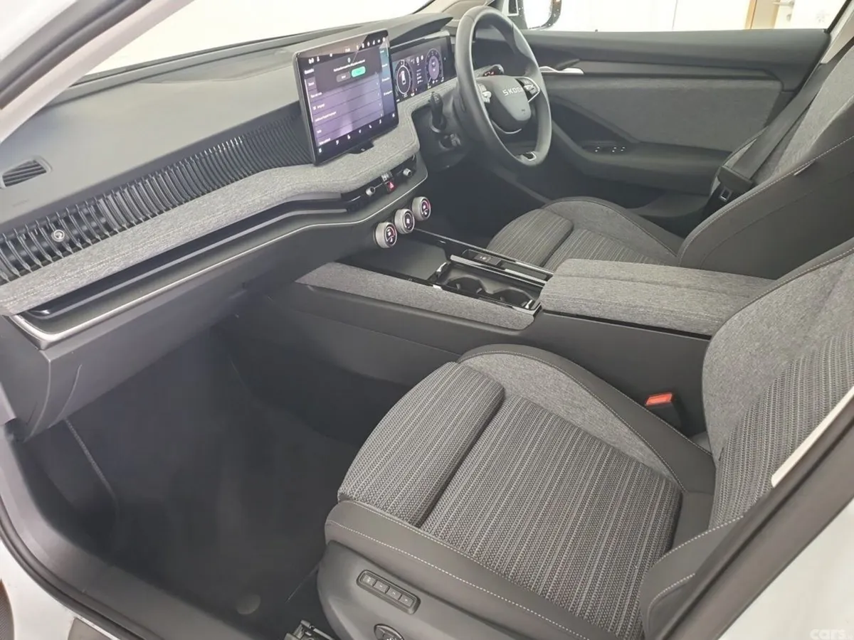 Skoda Superb Estate, Petrol Plug-in Hybrid, 2026, White