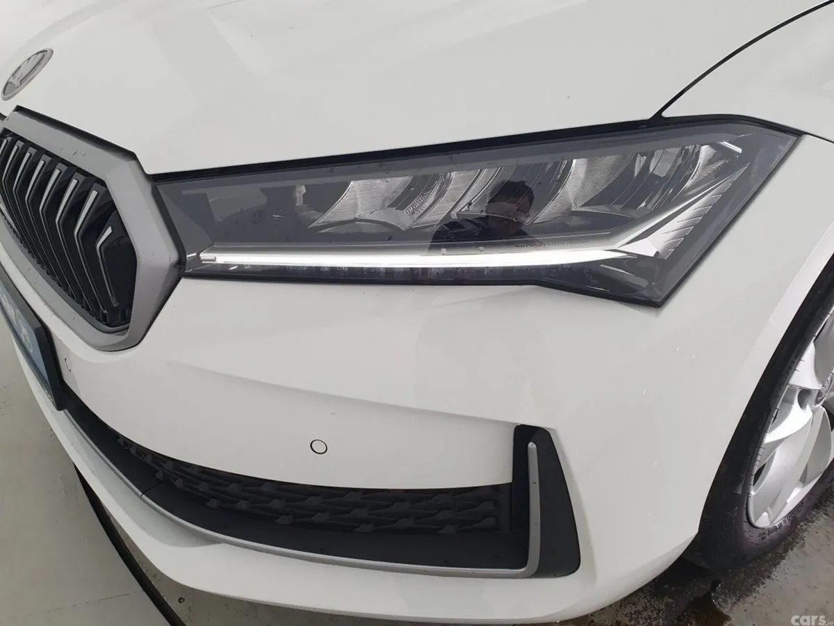 Skoda Superb Estate, Petrol Plug-in Hybrid, 2026, White