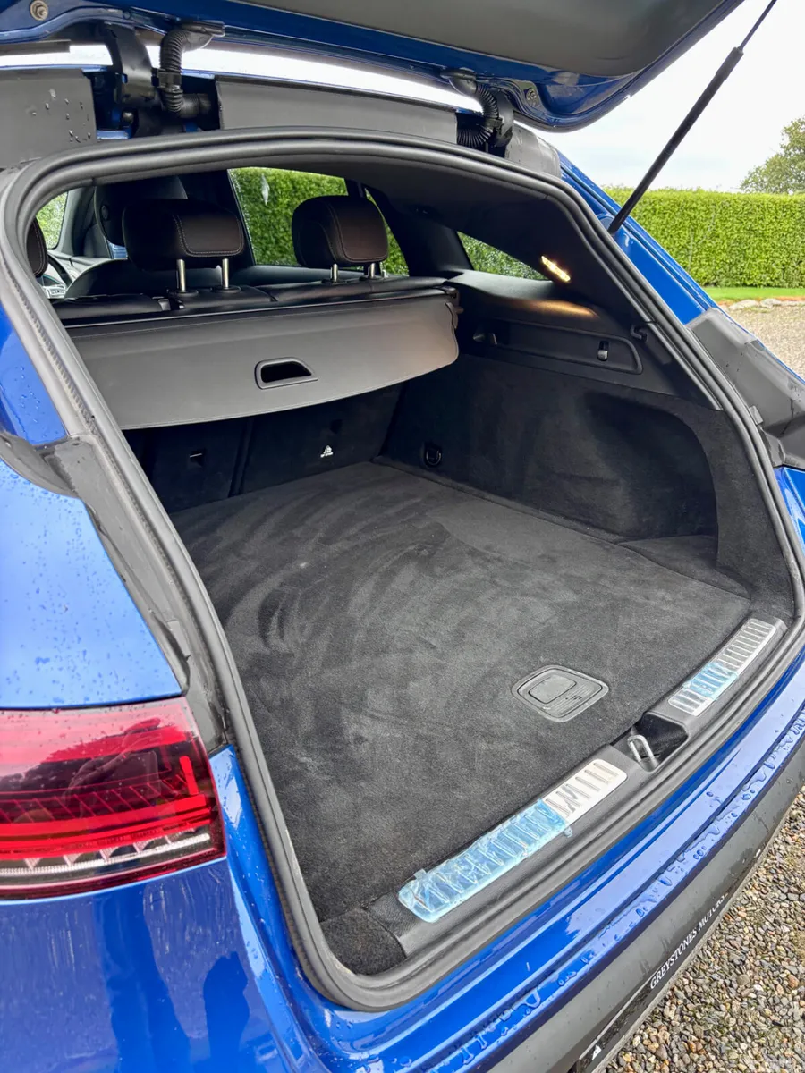 Mercedes-Benz EQC SUV, Electric, 2022, Blue