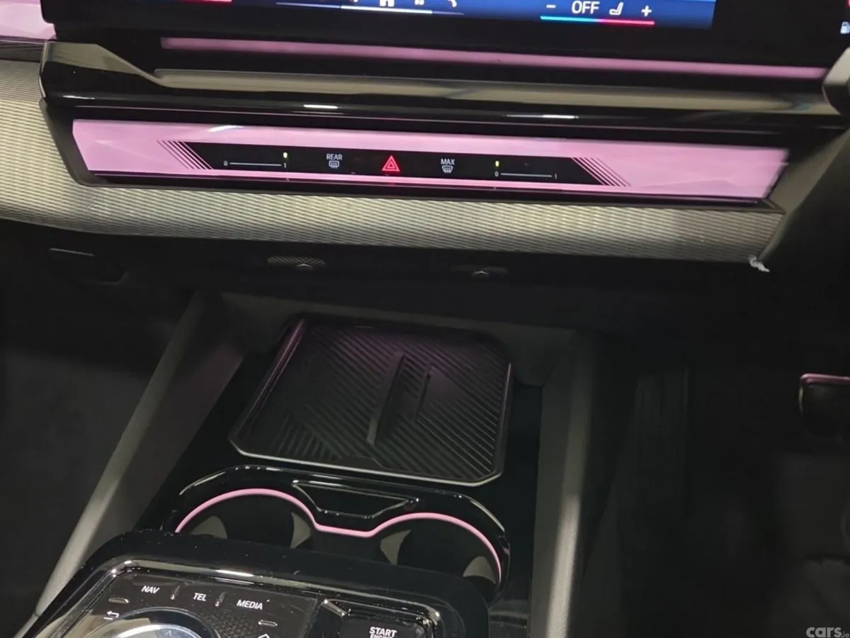 BMW 5-Series Saloon, Petrol Plug-in Hybrid, 2025, Blue