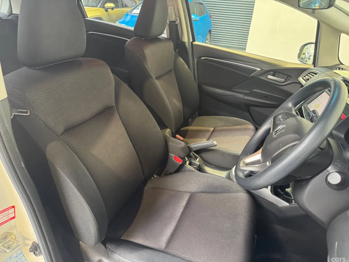 Honda Fit Hatchback, Petrol Hybrid, 2015, White