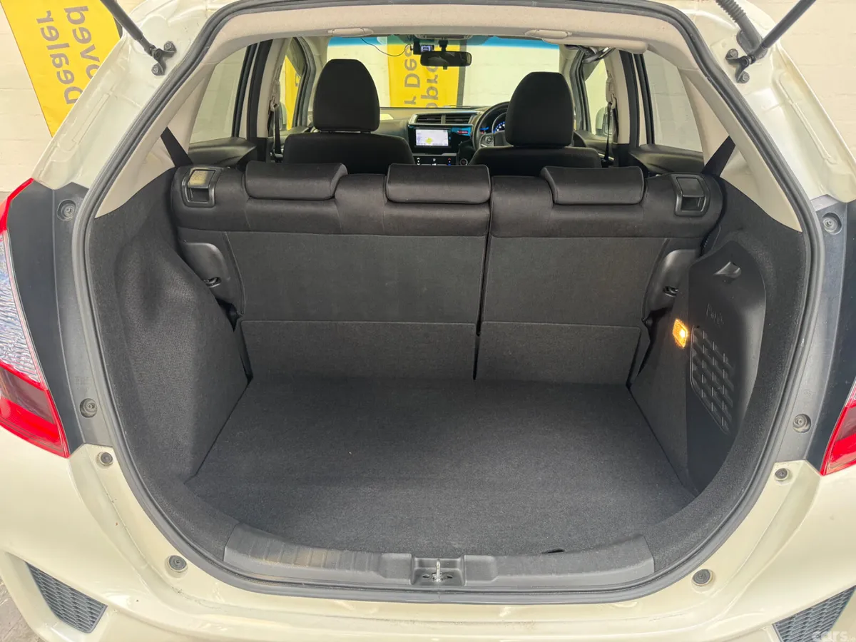 Honda Fit Hatchback, Petrol Hybrid, 2015, White