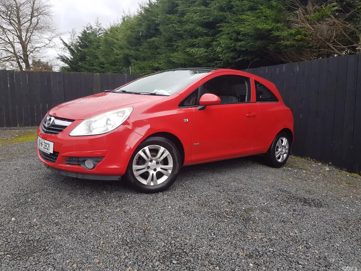 Opel Corsa Hatchback, Petrol, 2008, Red