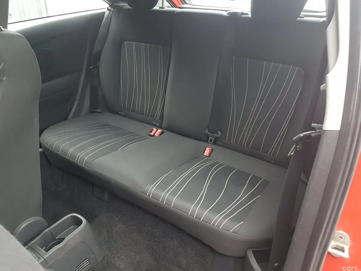 Opel Corsa Hatchback, Petrol, 2008, Red