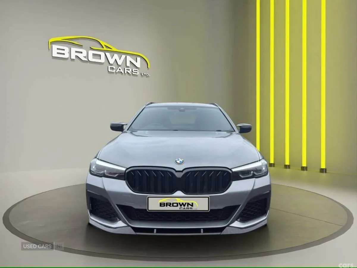 BMW 5-Series Estate, Diesel Hybrid, 2023, Grey