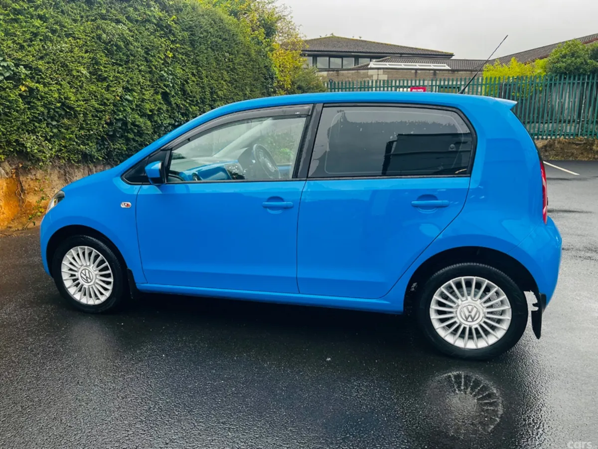 Volkswagen up! Hatchback, Petrol, 2014, Blue