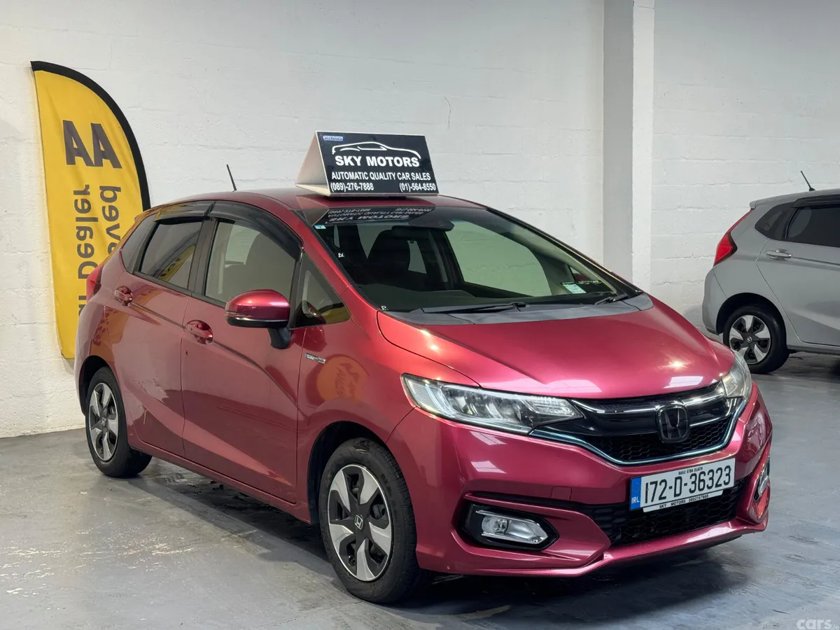 Honda Fit Hatchback, Petrol Hybrid, 2017, Red
