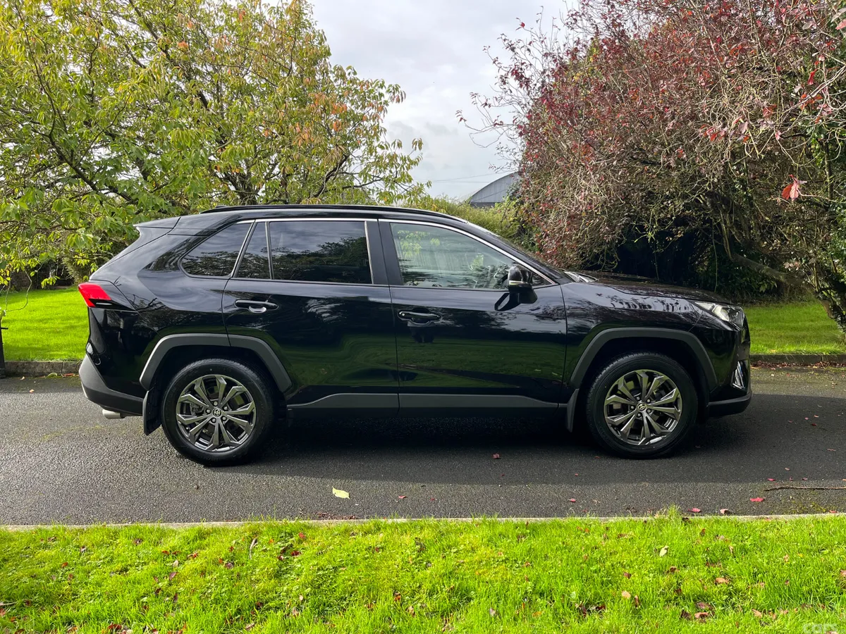 Toyota RAV4 SUV, Petrol Hybrid, 2024, Black