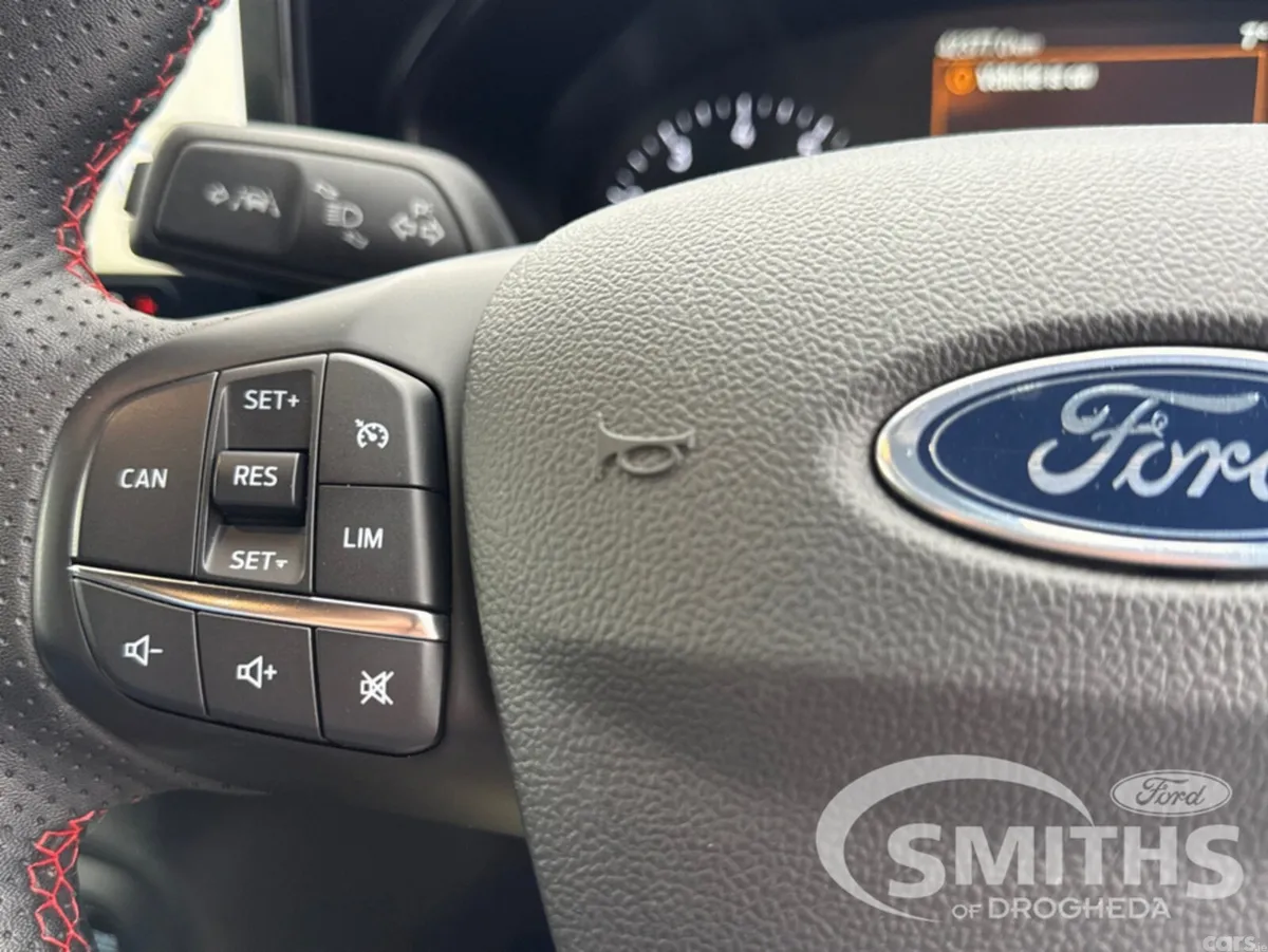 Ford Focus Hatchback, Petrol Hybrid, 2023, White