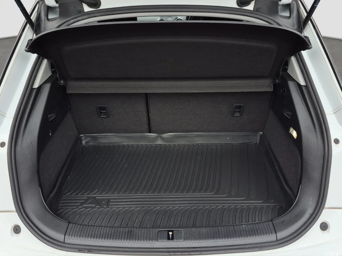 Audi A1 Hatchback, Petrol, 2015, White