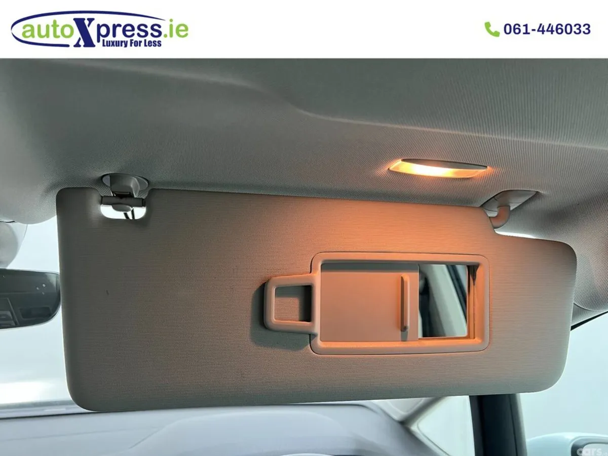 Volkswagen Touran MPV, Petrol, 2020, White