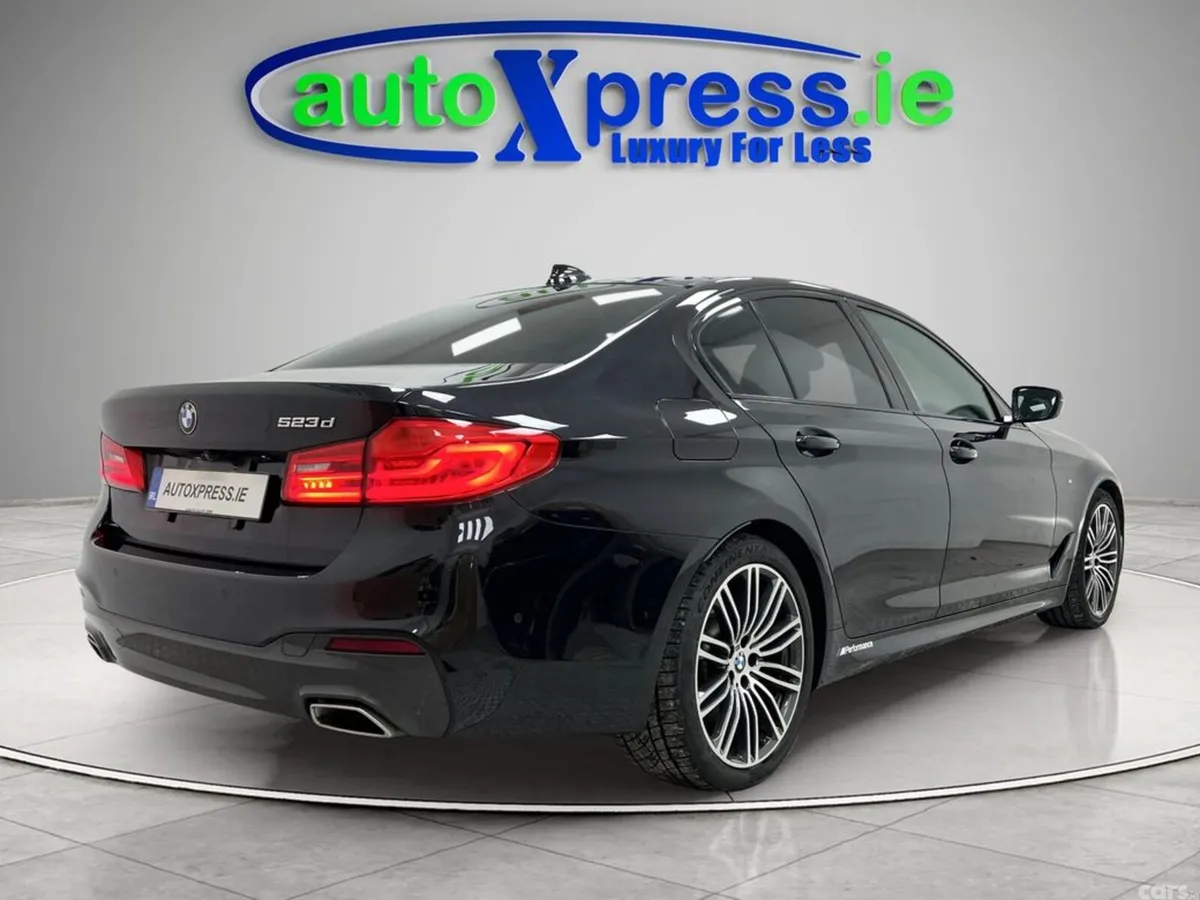 BMW 5-Series Saloon, Diesel, 2019, Black