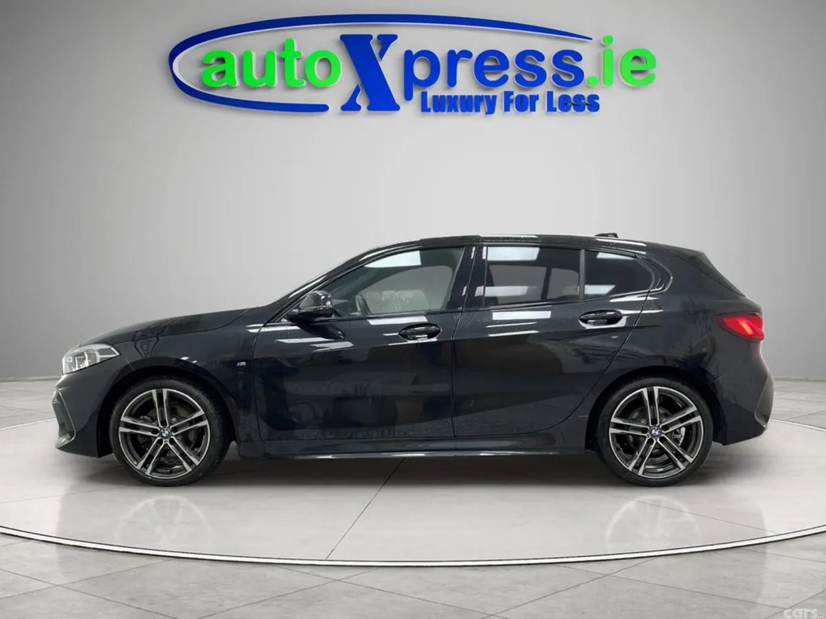 BMW 1-Series Hatchback, Diesel, 2021, Black