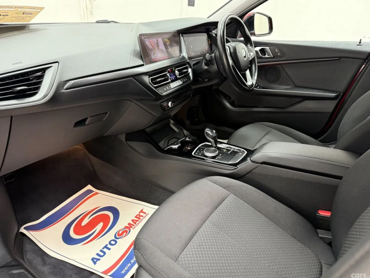 BMW 1-Series Hatchback, Diesel, 2020, Red
