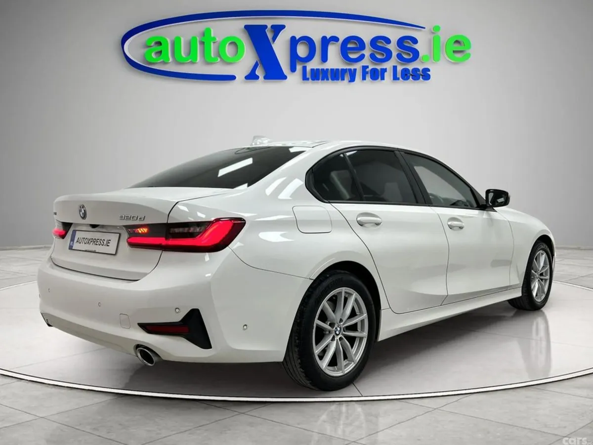 BMW 3-Series Saloon, Diesel, 2019, White