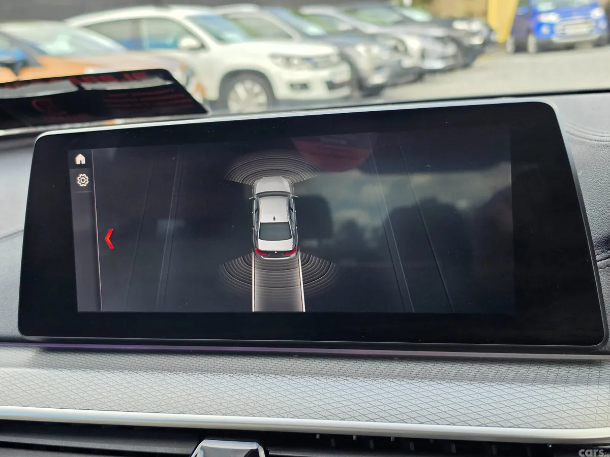 BMW 5-Series Saloon, Petrol Plug-in Hybrid, 2018, Black