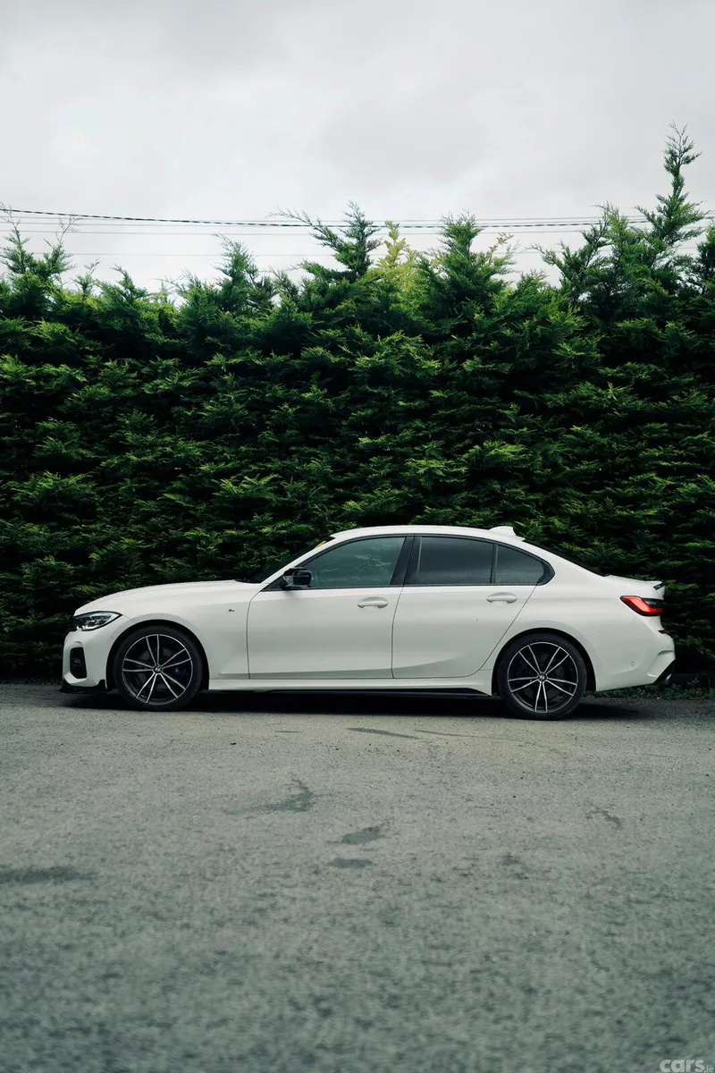 BMW 3-Series Saloon, Diesel, 2021, White