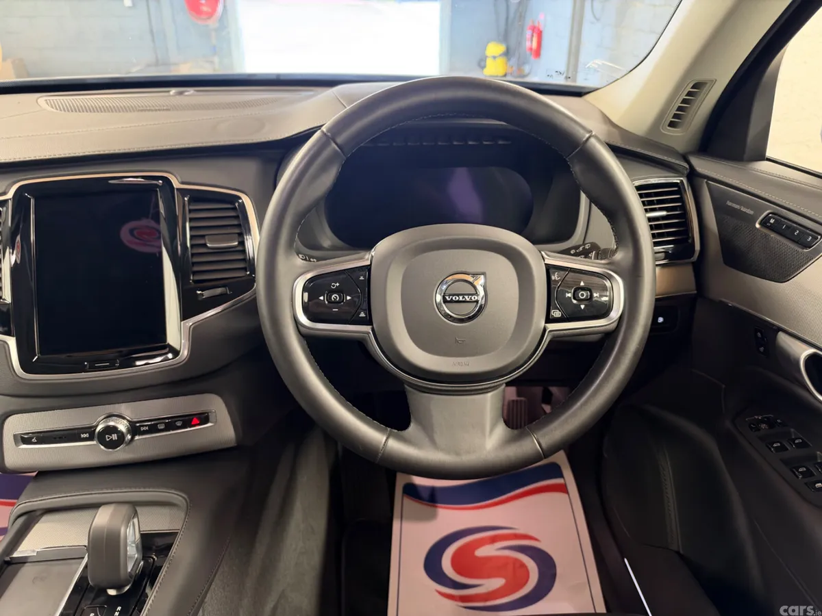 Volvo XC90 SUV, Petrol Hybrid, 2023, Grey
