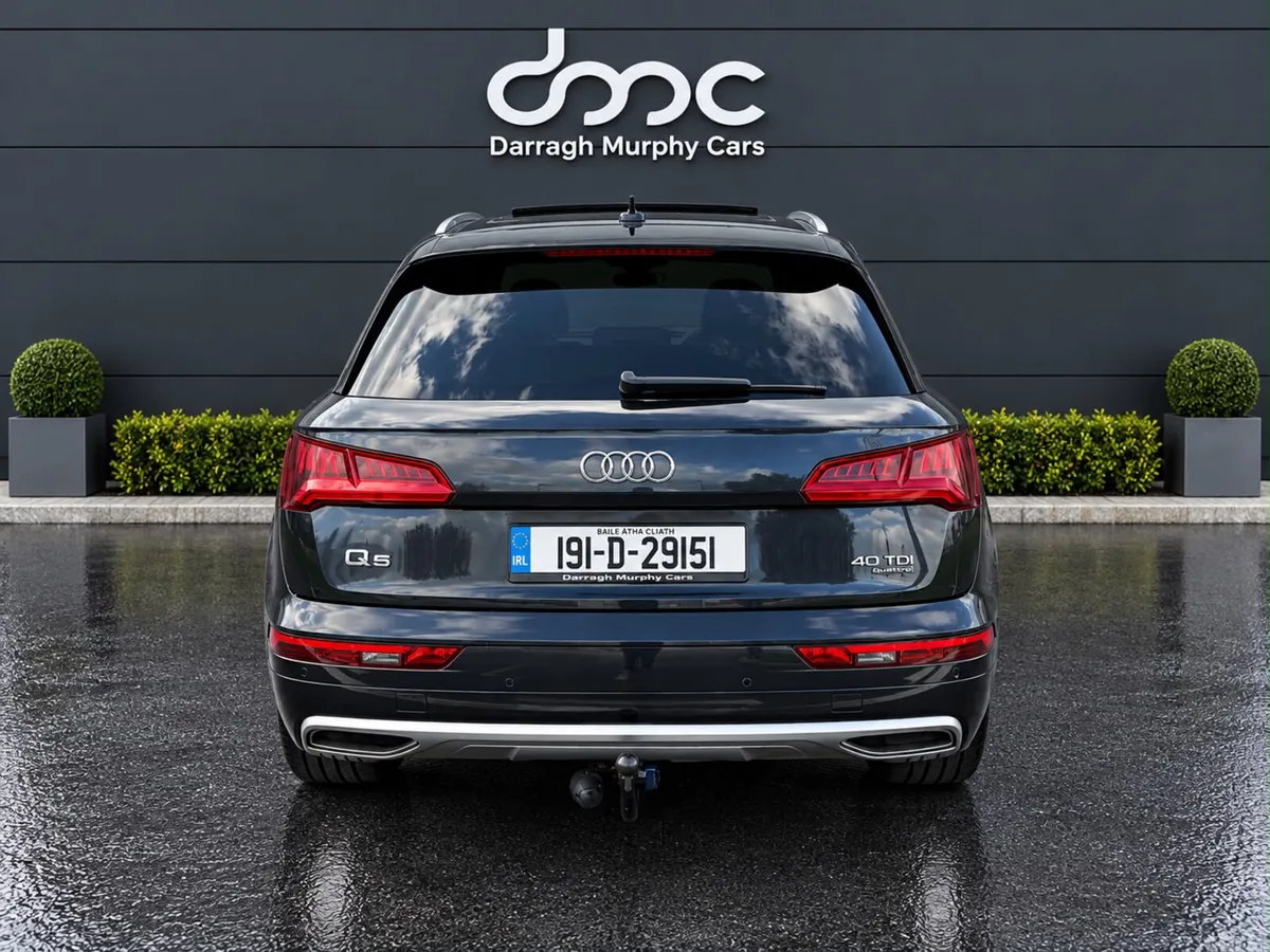 Audi Q5 SUV, Diesel, 2019, Blue