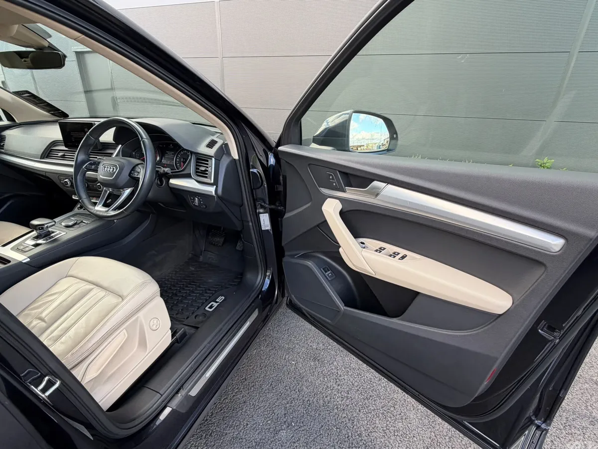 Audi Q5 SUV, Diesel, 2019, Blue