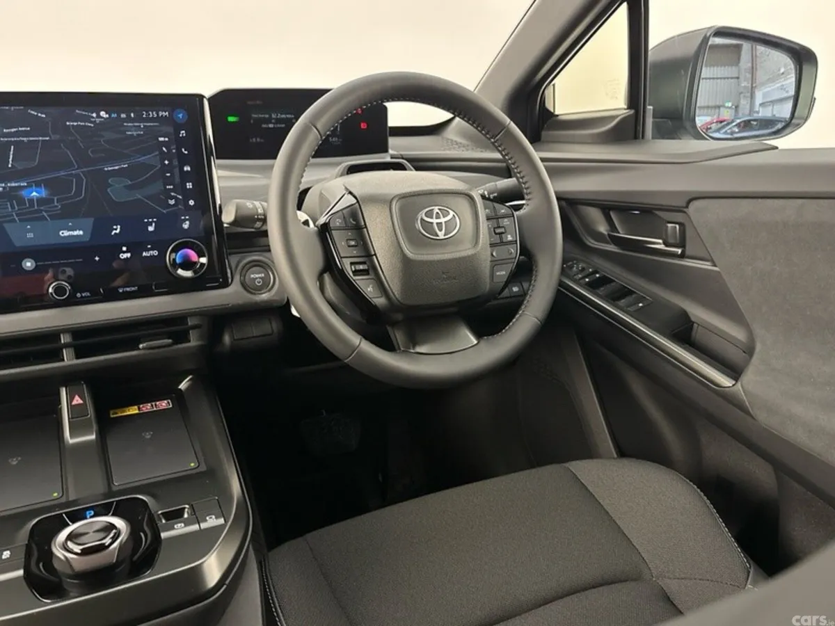 Toyota C-HR SUV, Electric, 2027, Black