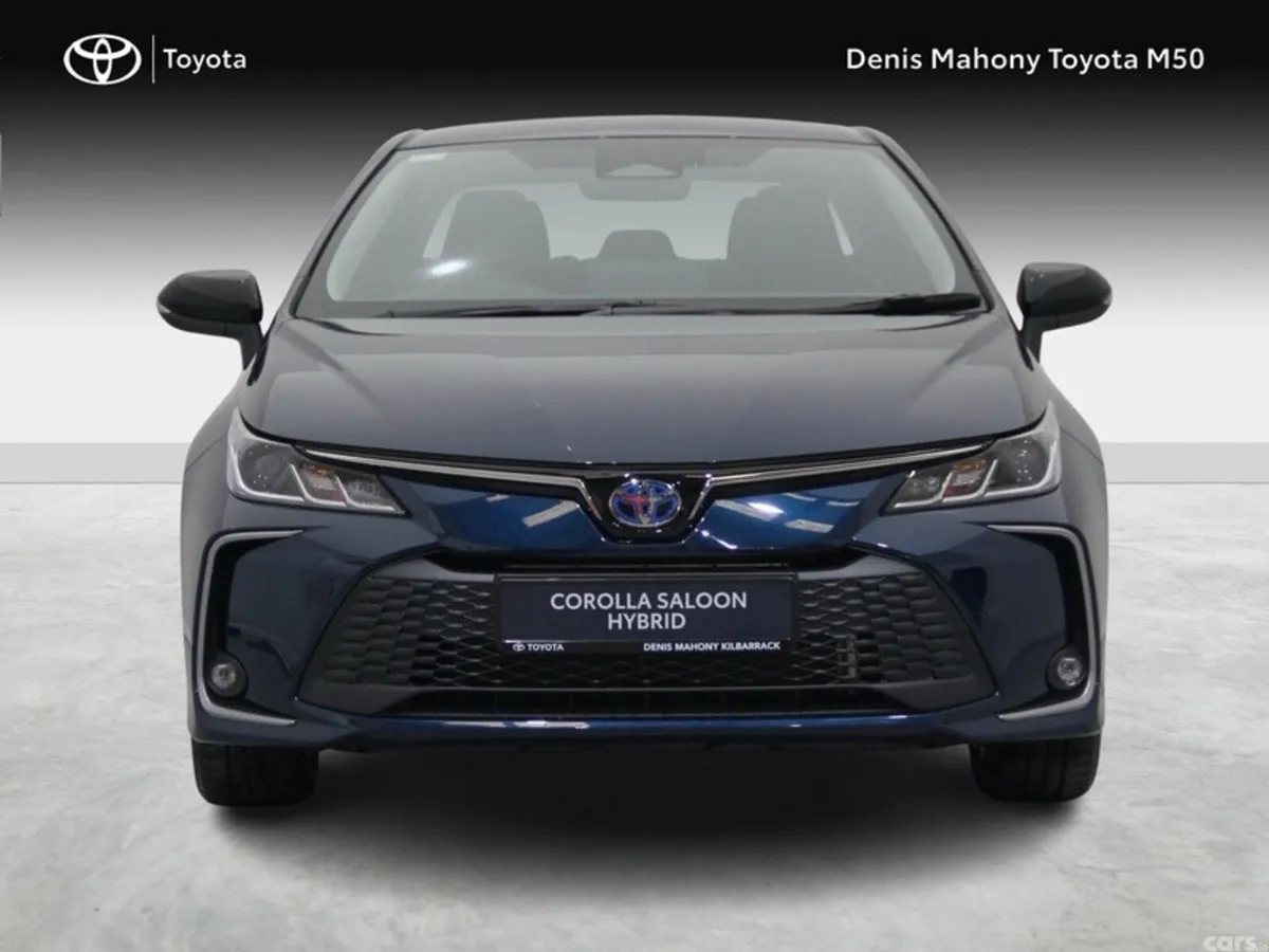 Toyota Corolla Saloon, 2027, 