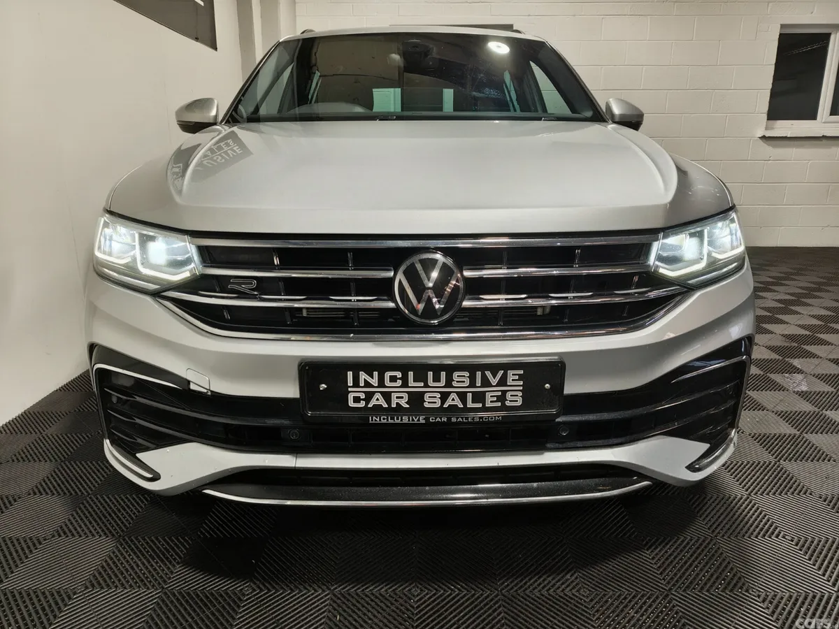 Volkswagen Tiguan SUV, Petrol Hybrid, 2023, Silver
