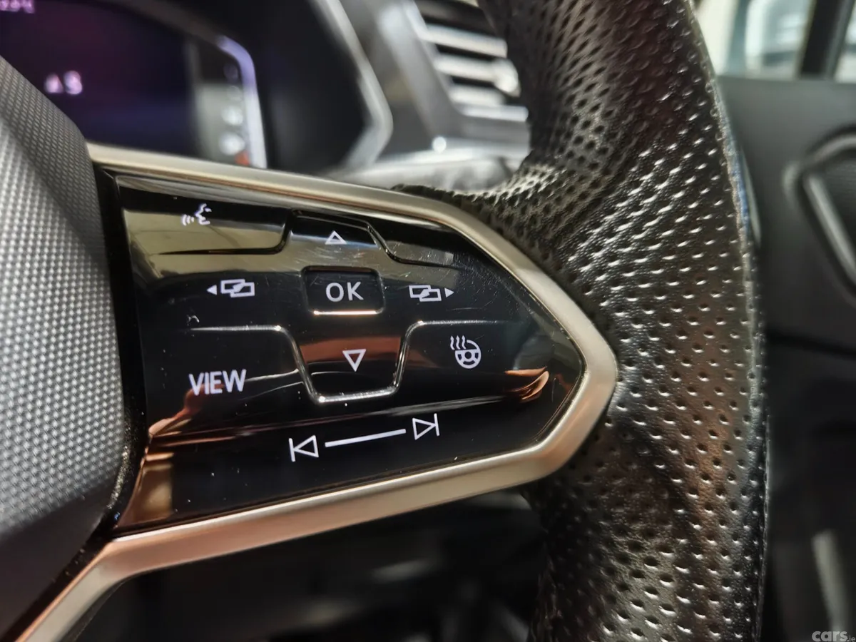 Volkswagen Tiguan SUV, Petrol Hybrid, 2023, Silver