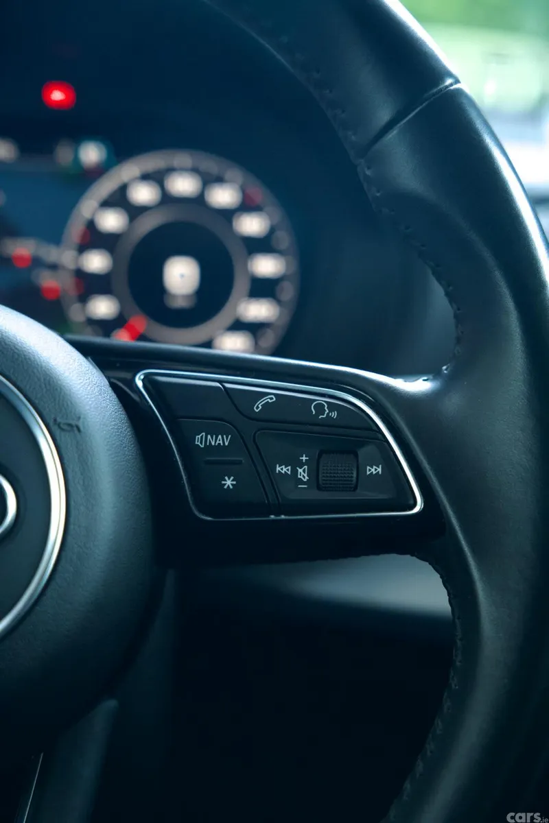 Audi Q2 Hatchback, Petrol, 2020, Red