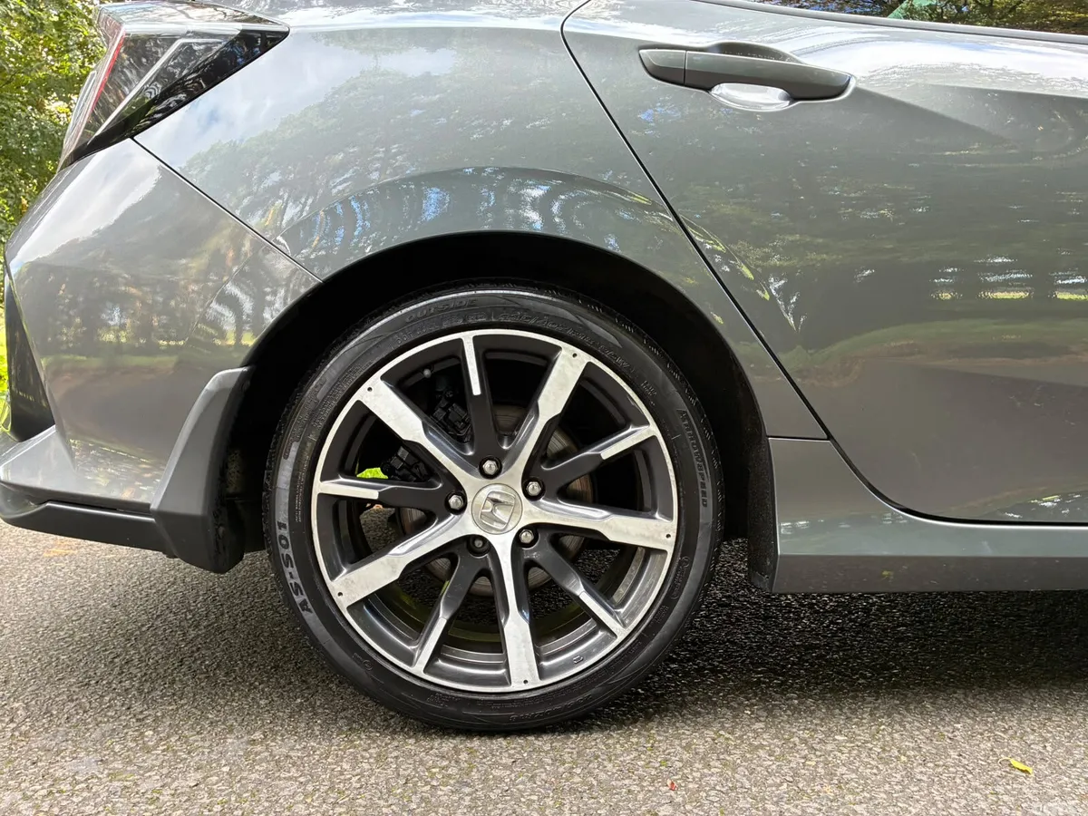 Honda Civic Hatchback, Diesel, 2018, Grey