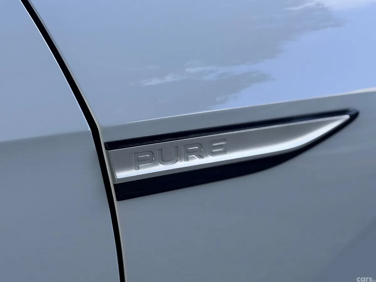 Volkswagen ID.4 Estate, Electric, 2023, White