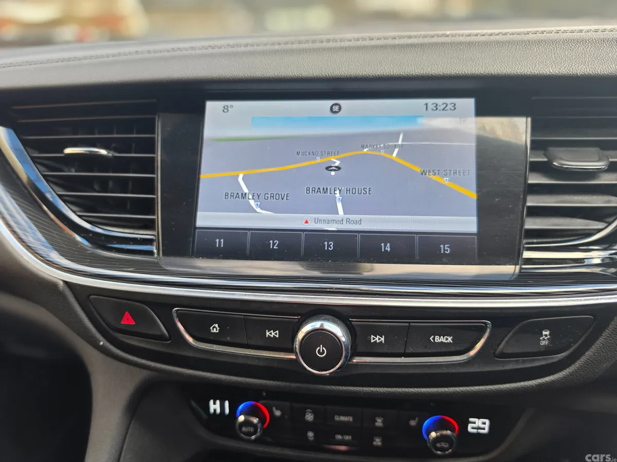 Opel Insignia Hatchback, Diesel, 2017, Grey
