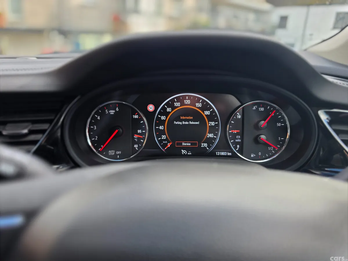 Opel Insignia Hatchback, Diesel, 2017, Grey