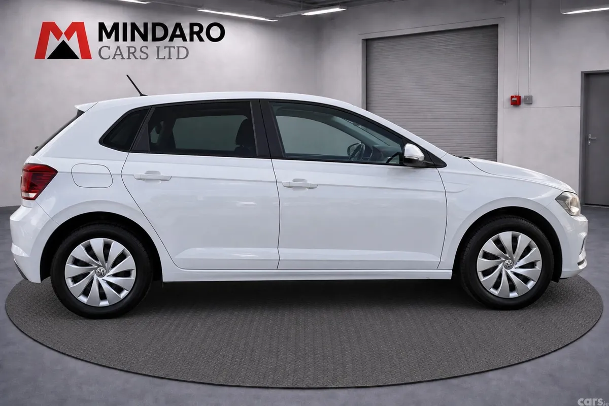 Volkswagen Polo Hatchback, Petrol, 2018, White