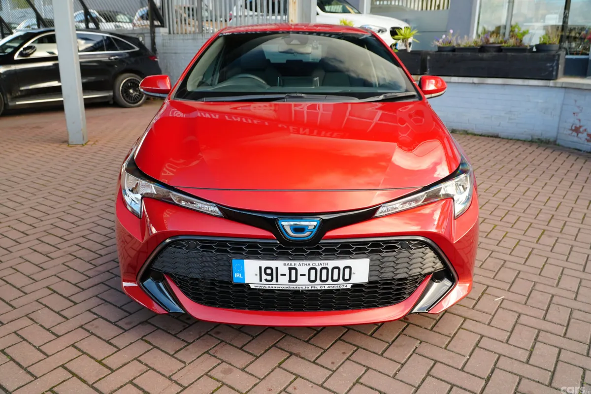 Toyota Corolla Hatchback, Petrol Hybrid, 2019, Red