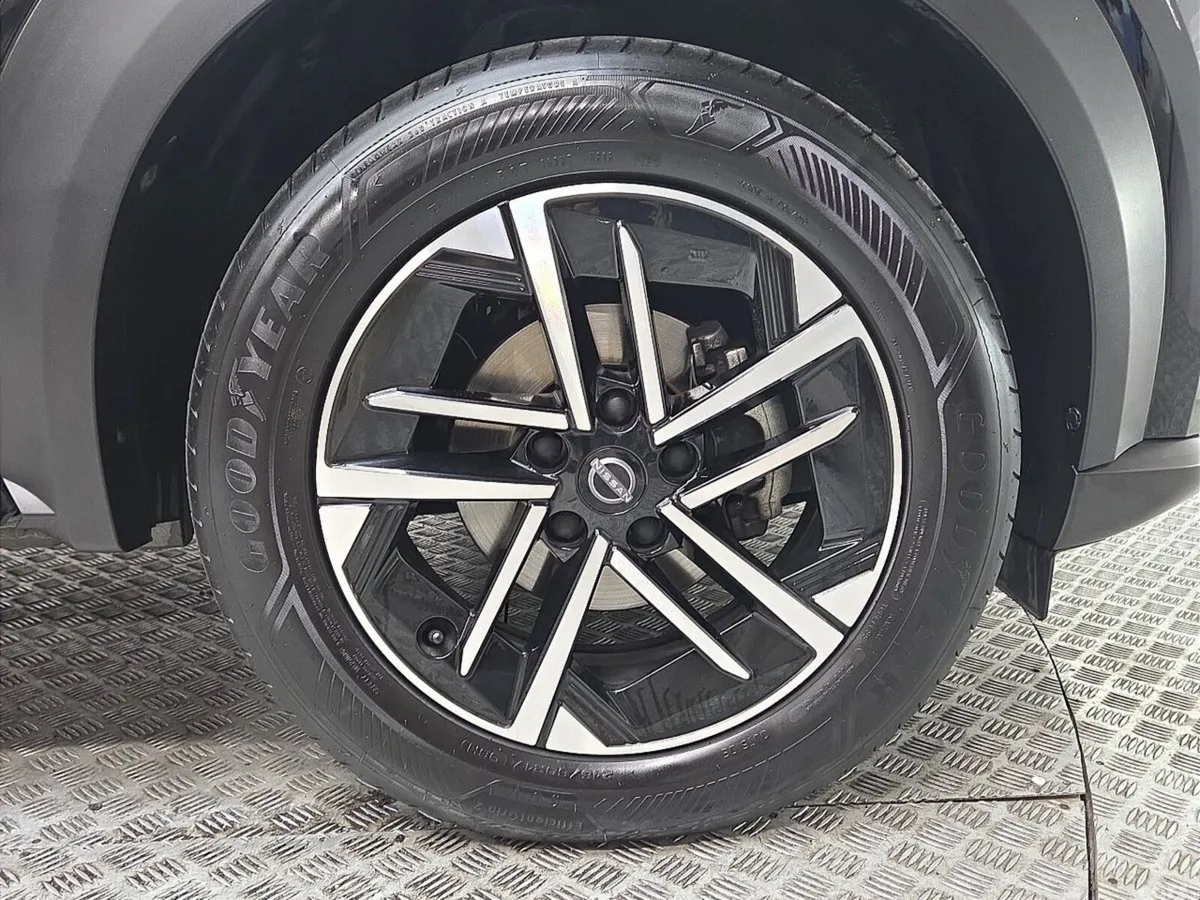 Nissan Juke SUV, Petrol Hybrid, 2026, Black