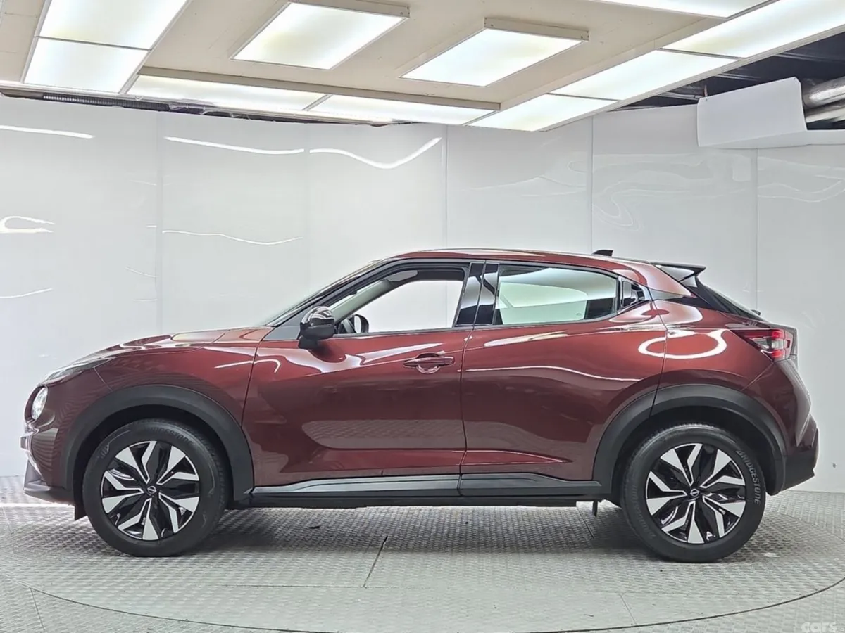 Nissan Juke SUV, Petrol, 2024, Red