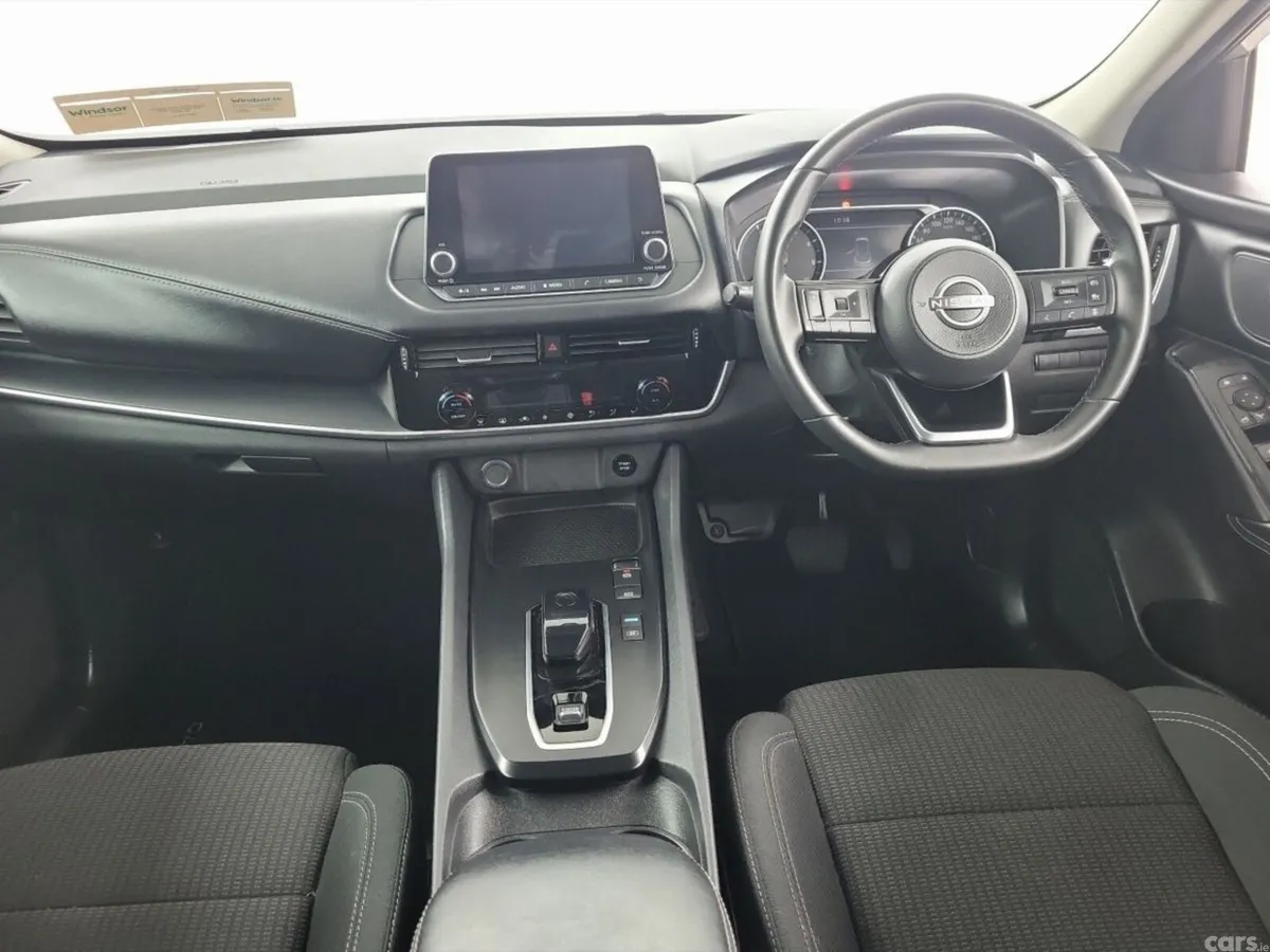 Nissan Qashqai MPV, Petrol, 2024, Grey