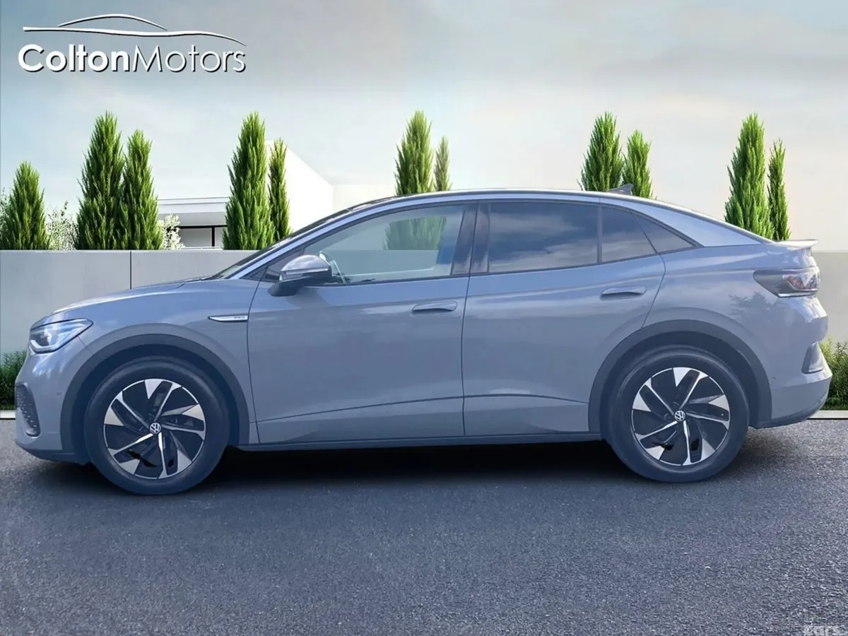 Volkswagen ID.5 Saloon, Electric, 2023, Grey